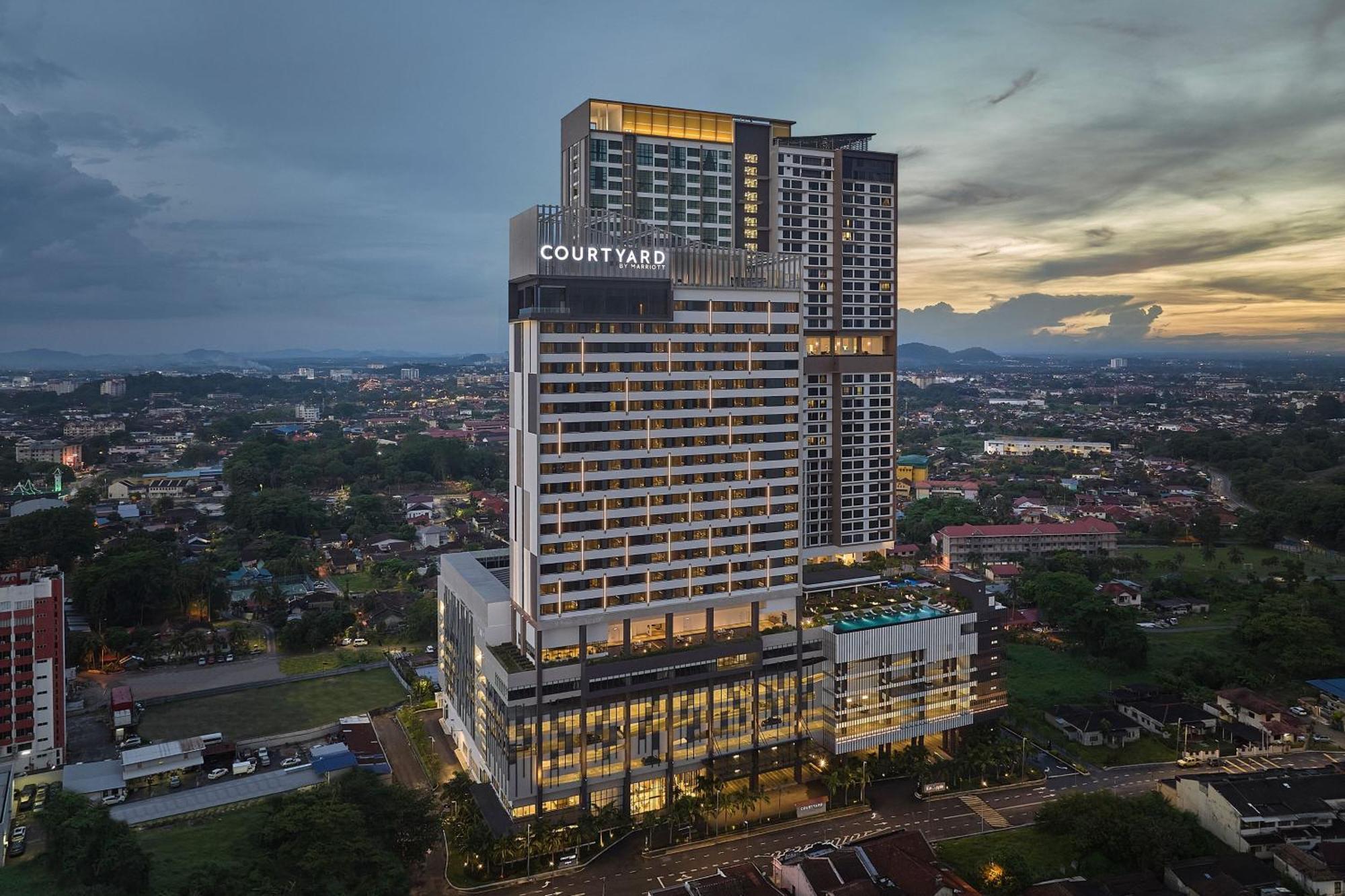 Courtyard By Marriott Melaka Hotel Exterior photo